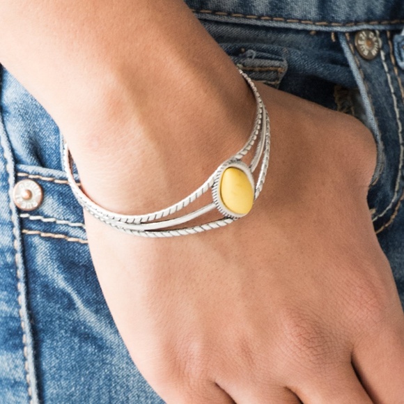 paparazzi Jewelry - Western Wanderer- Yellow Bracelet paparazzi Jewelry - Western Wanderer- Yellow Bracelet